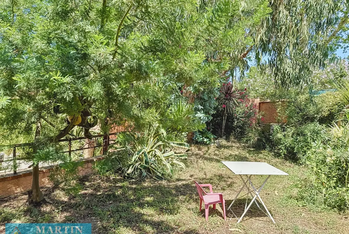 Maison à vendre à Céret – 4 Chambres et Grand Jardin 