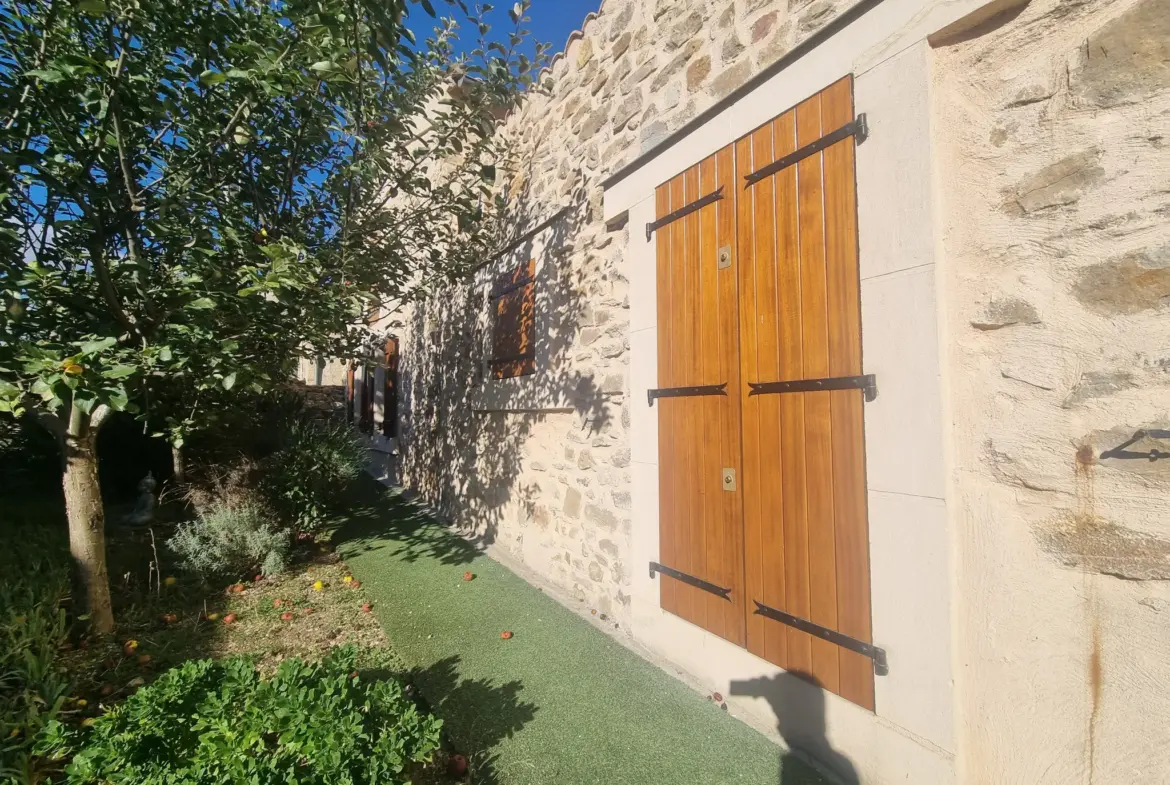 Maison de prestige avec jardin et terrasse à Bize - Minervois 