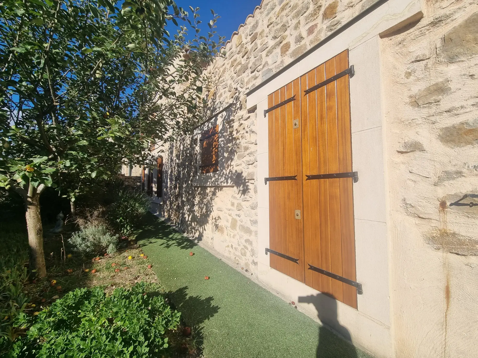 Maison de prestige avec jardin et terrasse à Bize - Minervois 