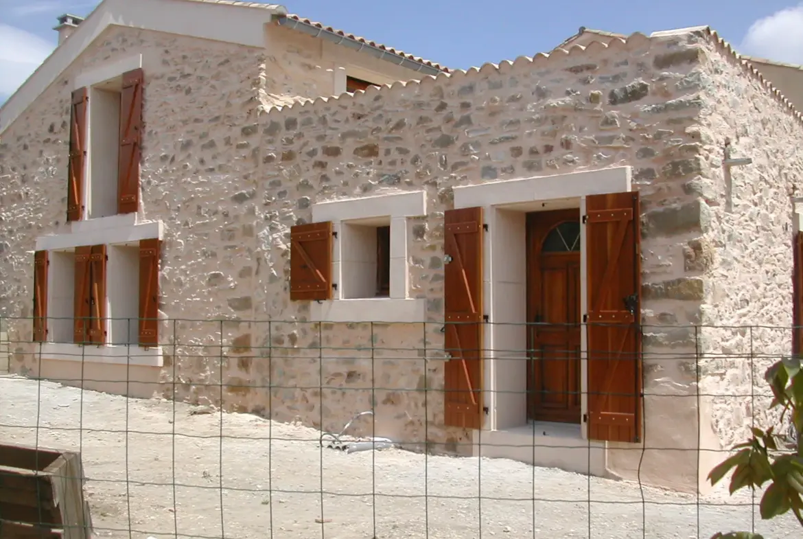 Maison de prestige avec jardin et terrasse à Bize - Minervois 