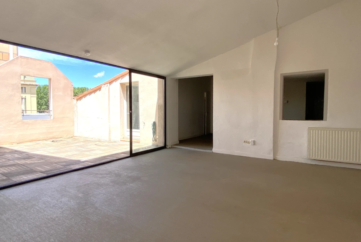 Appartement atypique avec terrasse au dernier étage à Perpignan 