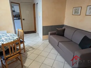 Immeuble de prestige à vendre à Bourbonne-les-Bains, 3 logements loués 