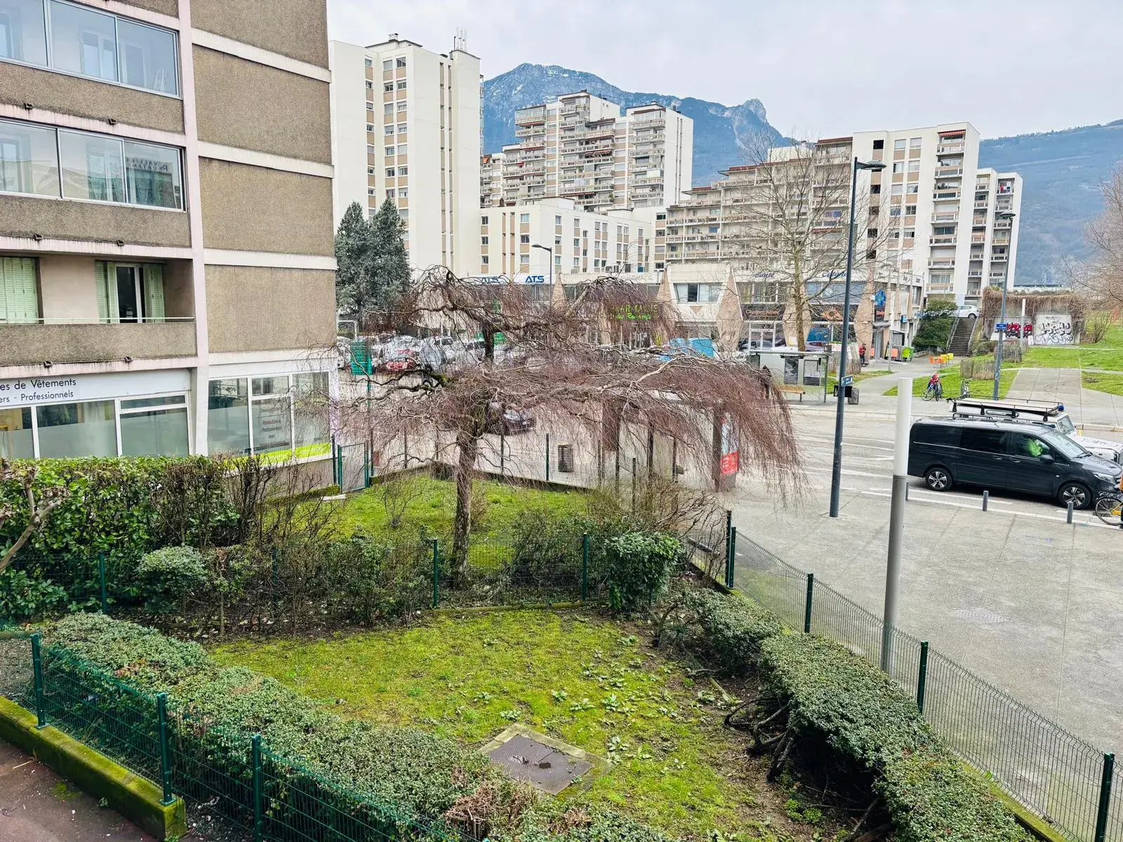 Vente Appartement T2 Rénové à Grenoble Vallier Ampère - 128 000 € 