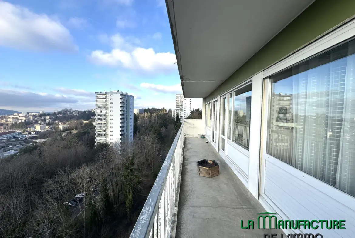 Bel Appartement F5 avec Balcon à Saint-Étienne - Parc du Portail Rouge 