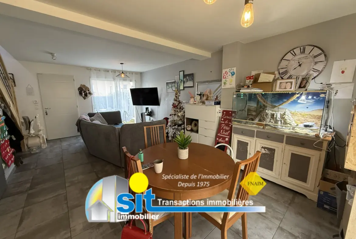 Villa récente à Estrablin - 239 000 EUR 