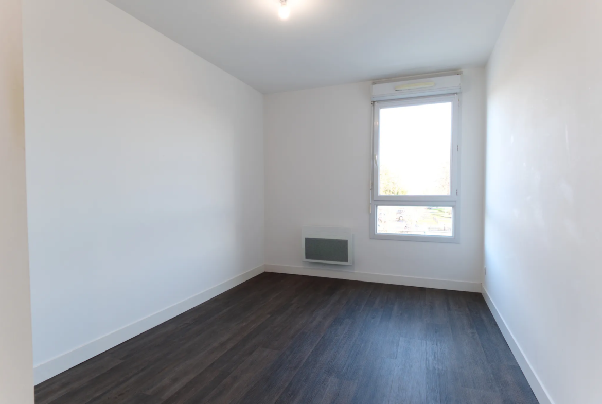 Appartement T3 avec balcon et stationnement à Douvres la Délivrande 