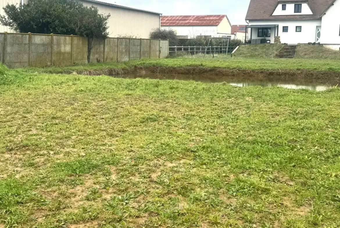 Terrain à bâtir de 662 m² à Gellainville - 4 kms de Chartres 