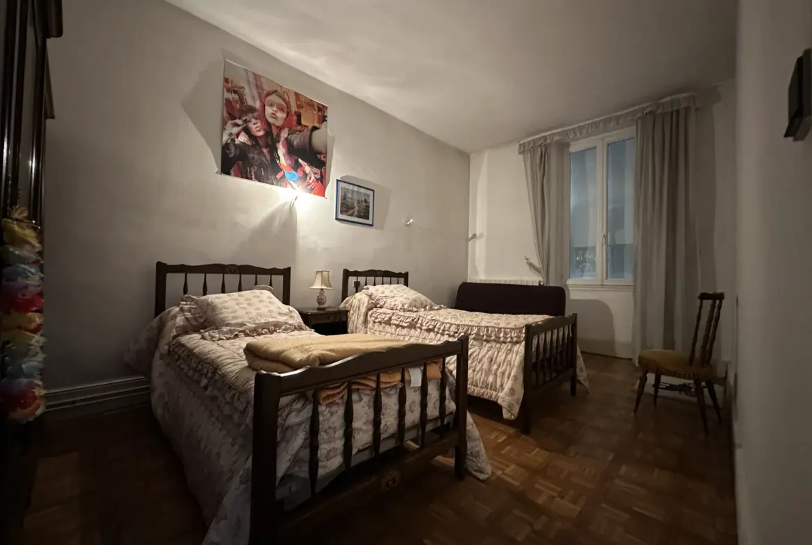 Charmante Maison de Ville en Pierre avec Jardin à Villeneuve-sur-Lot 